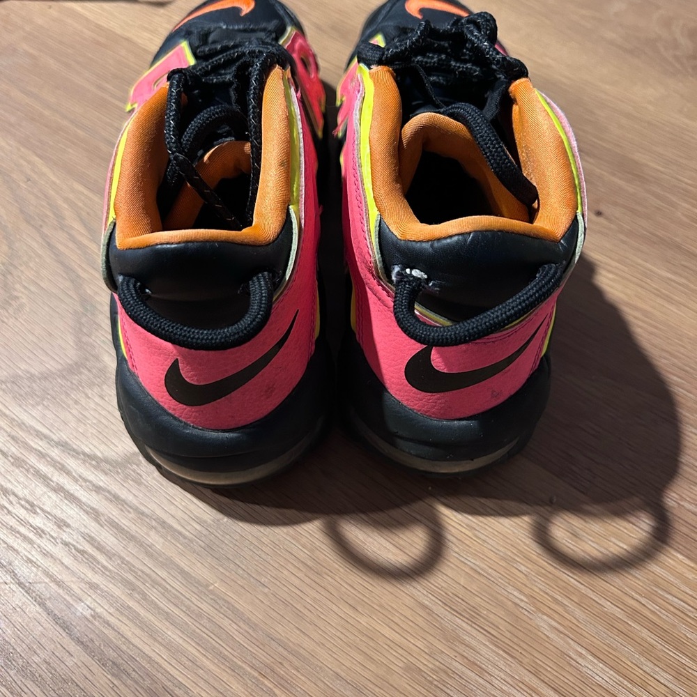 Nike Women’s Air More Uptempo Sneakers - size 7 - Picture 3 of 6